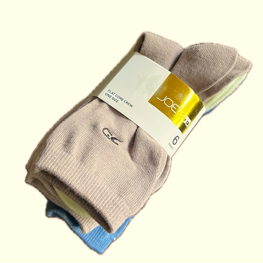 Joe’s Flat Core Crew Socks  6 Pairs